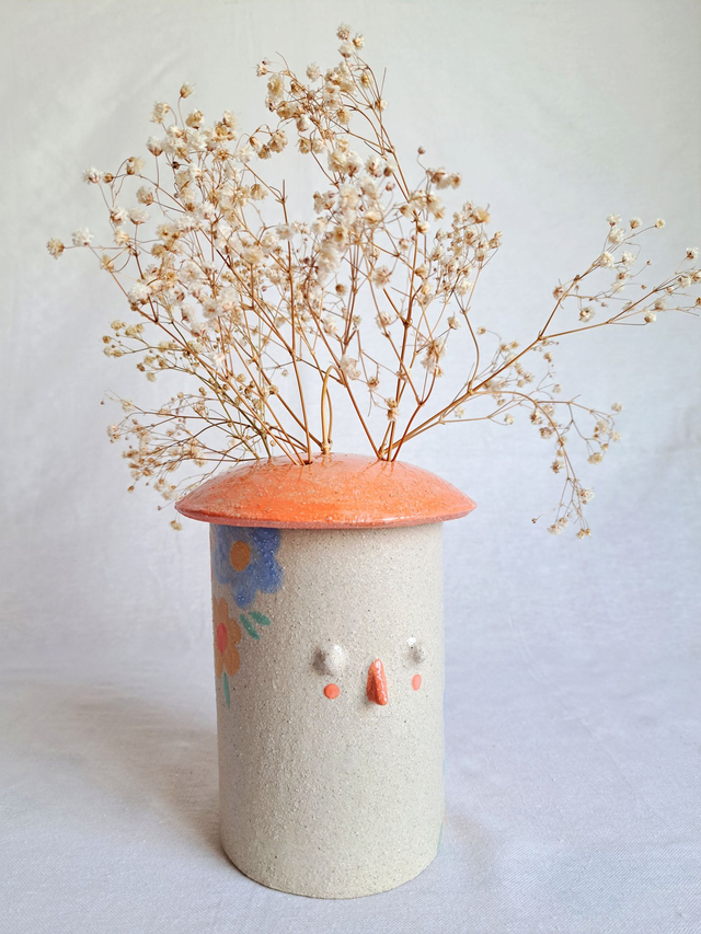 Jarrón con sombrero | 1/6