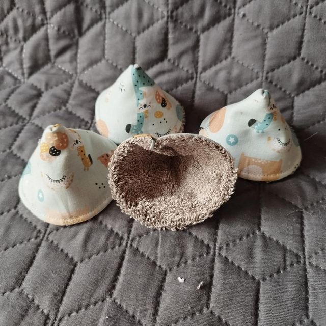 Cône pipi  -  tissu au choix 