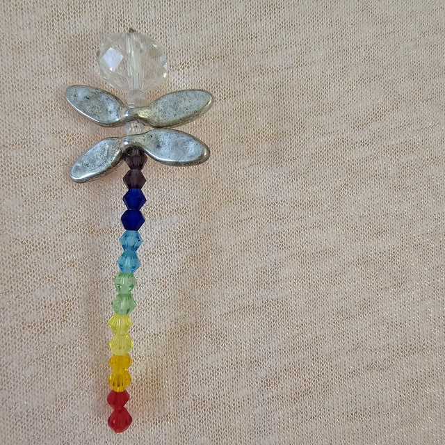 Attrape-soleil Libellule 7 Chakras – Création Vibratoire