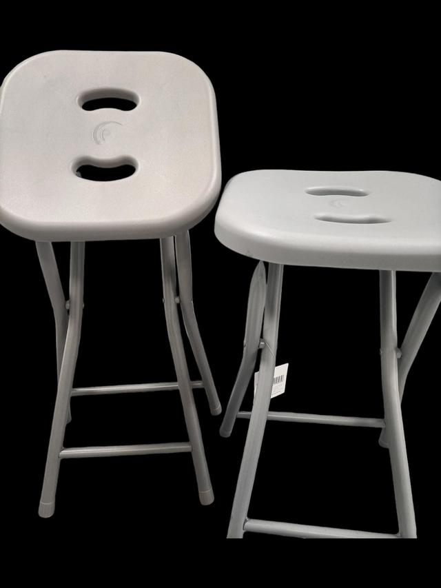 Sgabello richiudibile