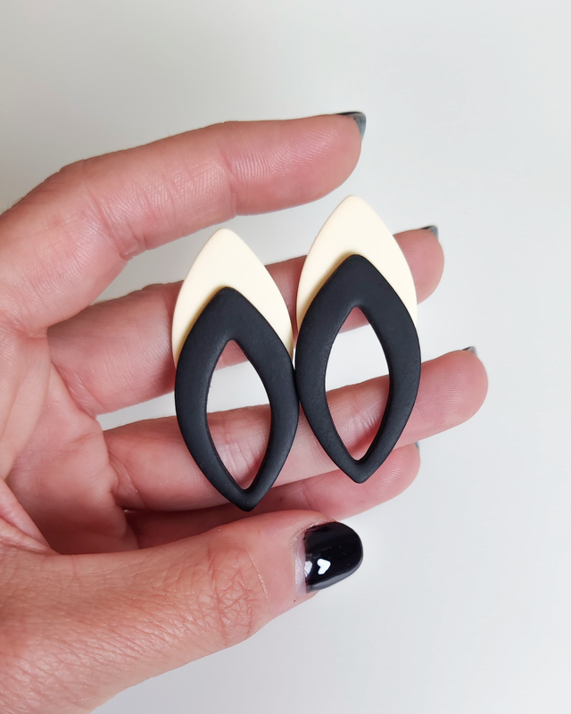 Lumbre negro y beige