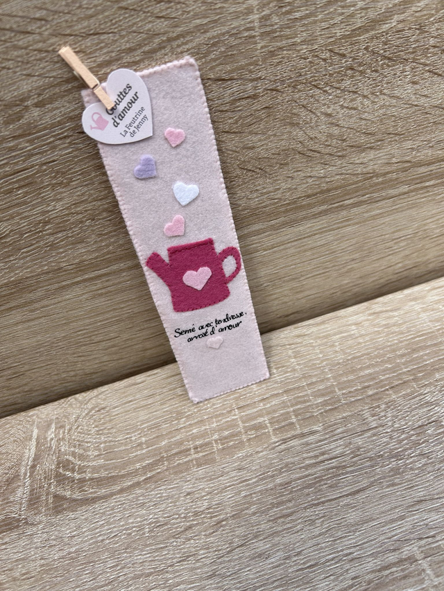 goutte d'amour - marque-page en feutrine