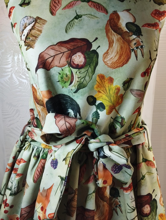 Robe Lindy Bop Green Woodland Fairy Forest T46/48