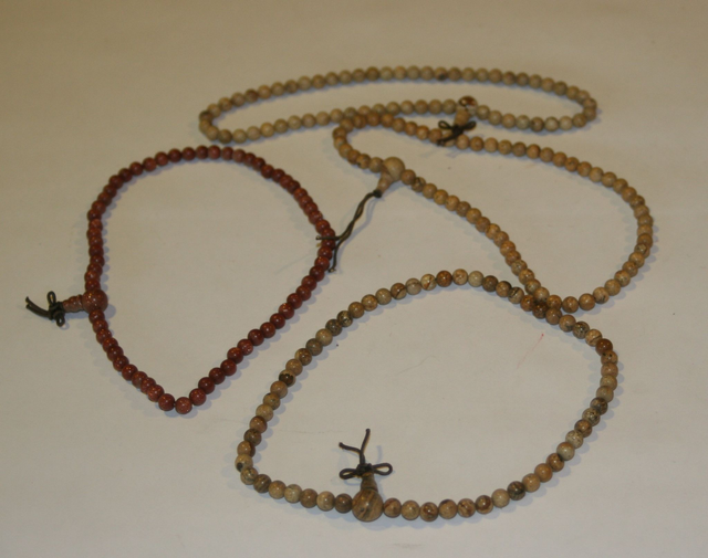 Trommelsteinkette mit Gummizug