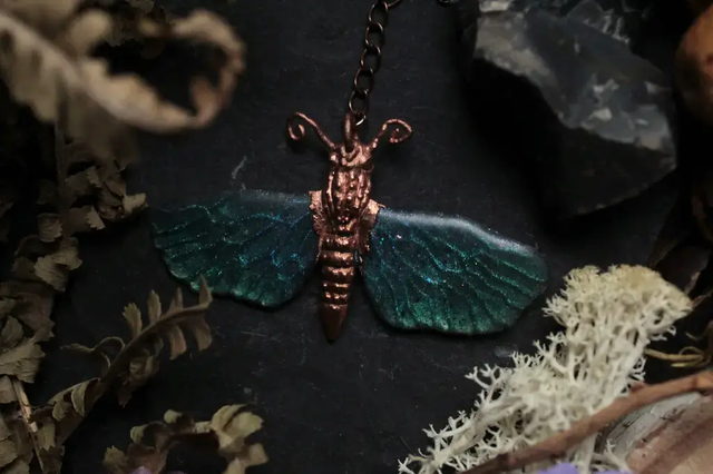 Papillon rougeoyant