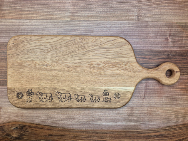 Schneidebrett, Alpaufzug