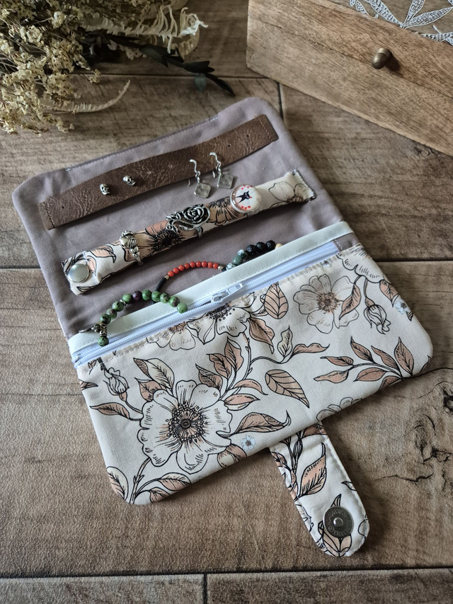 Trousse à bijoux nomade 