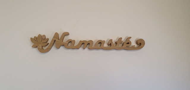 &quot;Namasté&quot; - lettrage décoratif en bois de chêne