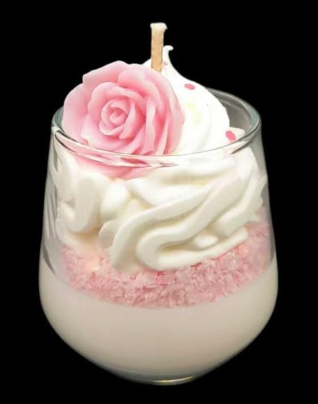 BOUGIE GOURMANDE  " FRAMBOISE-LITCHI "