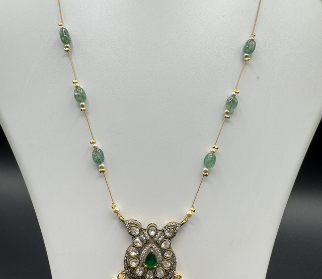 Invisible chain with Victorian locket - mint green