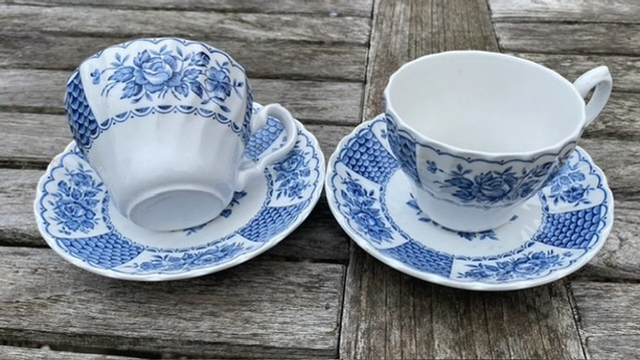 Cup and saucer x2