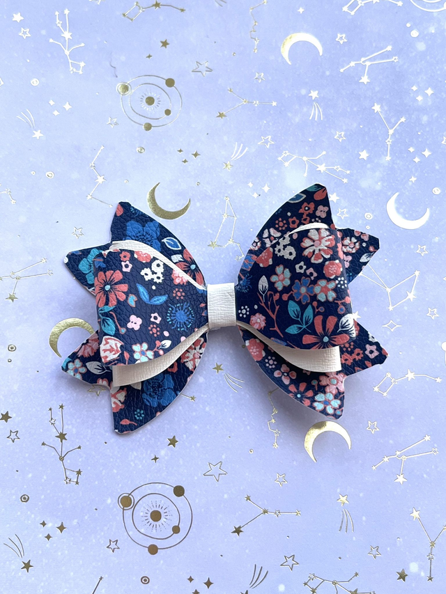 Blue flower hair bow