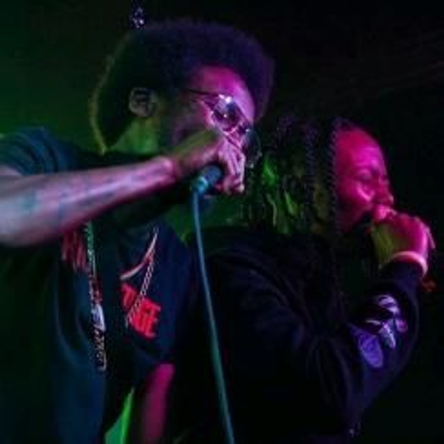 Book Ricky Vintage (LIVEPerformance)