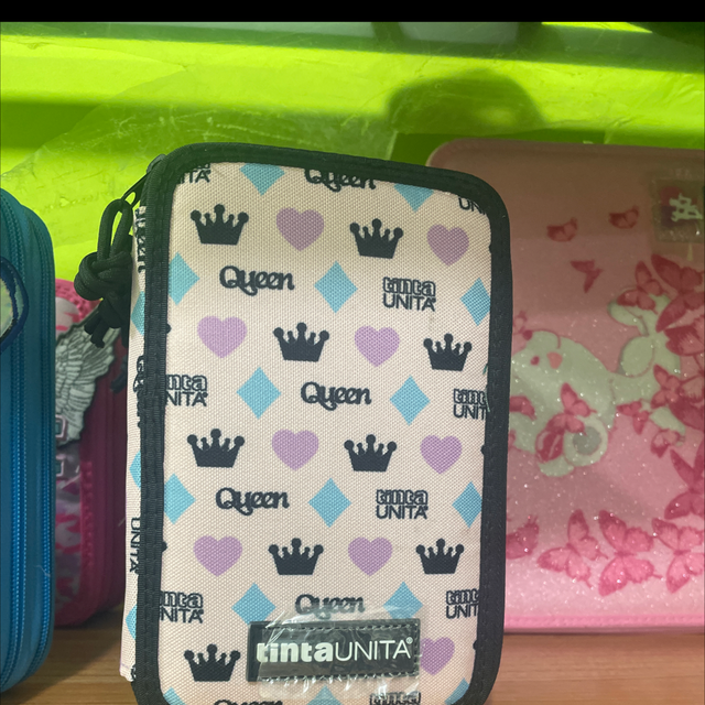 Astuccio 3 zip pool over queen 