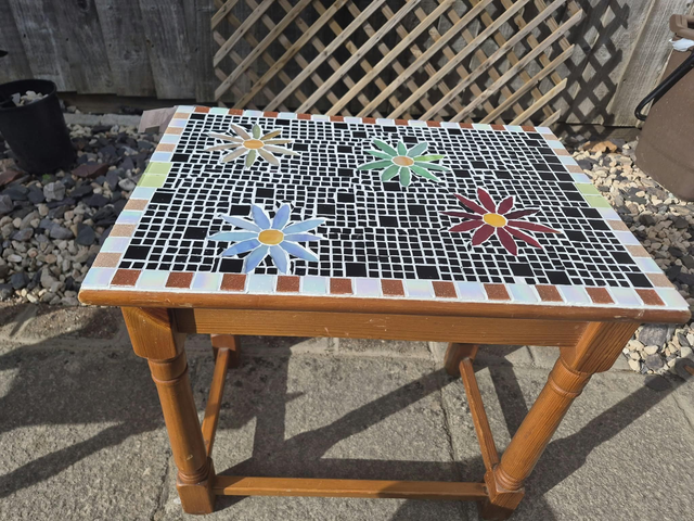 Mosaic Table - 19" H, 20" W (COLLECTION ONLY)