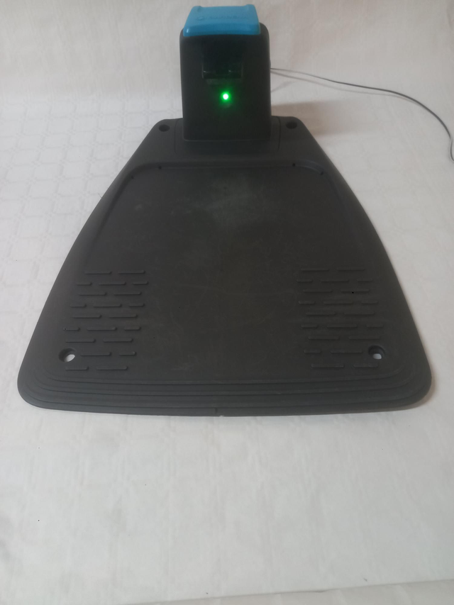 Station de charge tondeuse robot

