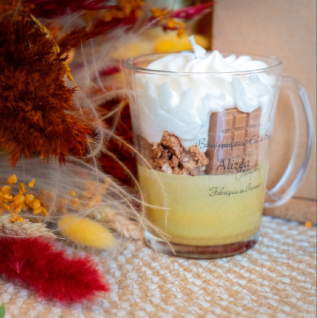 Bougie tasse « chocolat gourmand » - 230 g 