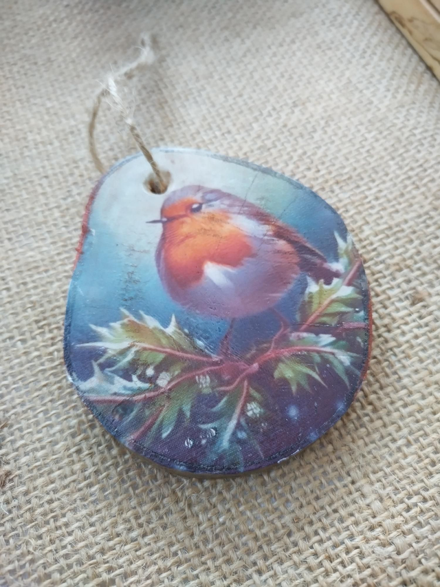 Robin Christmas Bauble