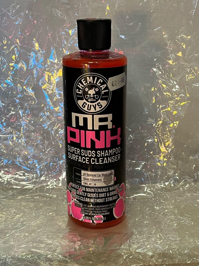 Mr Pink super suds shampoo surface cleaner