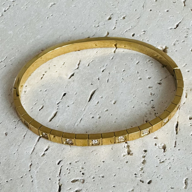 Cuff armband 