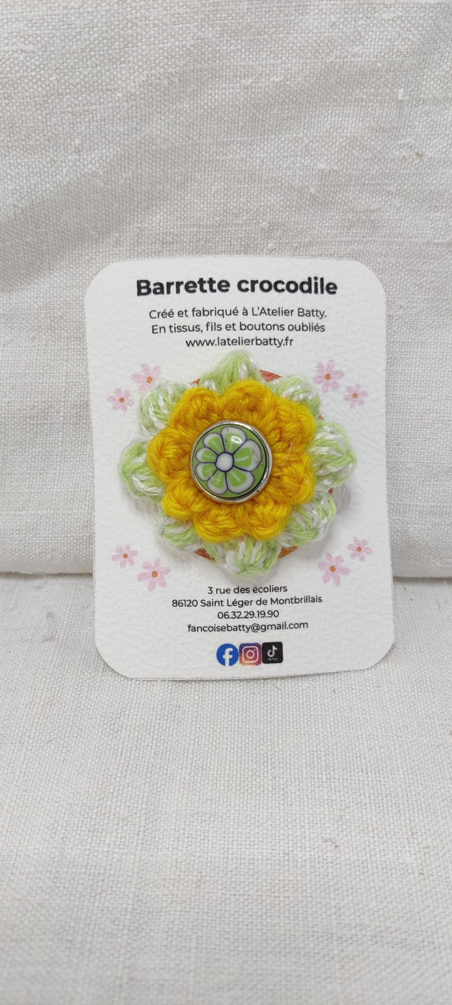 Barrette crocodile Amande douce