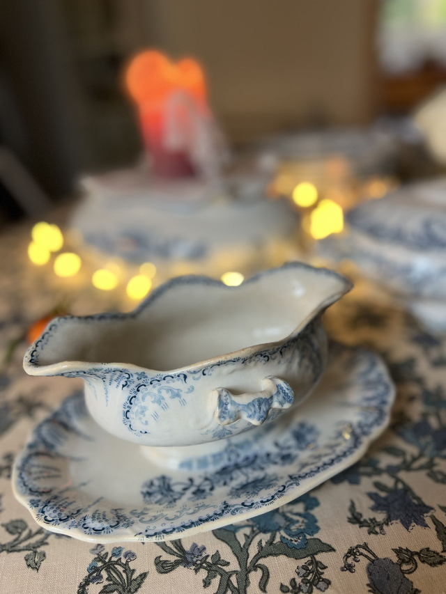 REGENCE - Saucière sur dormant signée St Amand & Hamage Nord - Terre de Fer