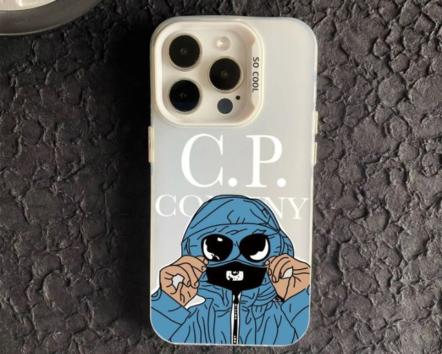 Coque iPhone CP Company bleu clair