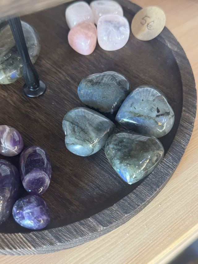 NEW - Pierre Labradorite coeur