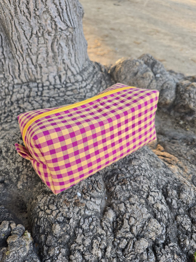 Neceser box Vichy fucsia, amarillo pálido 