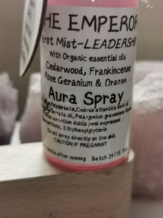 Aura Spray TAROT (THE EMPEROR). 50ml WITH FREE CRYSTAL