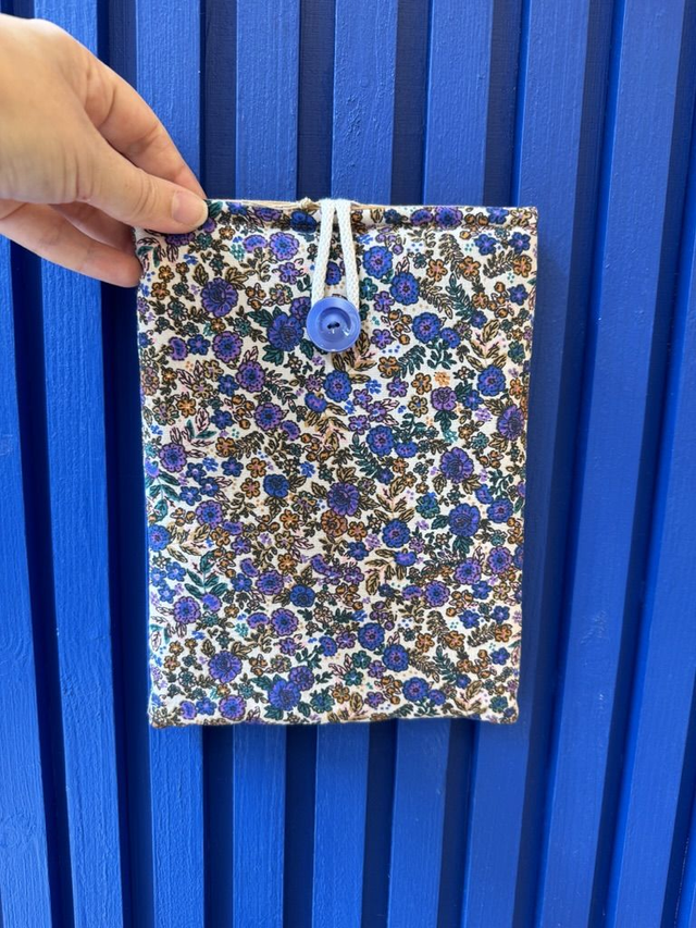 Pochette à livre / liseuse - M