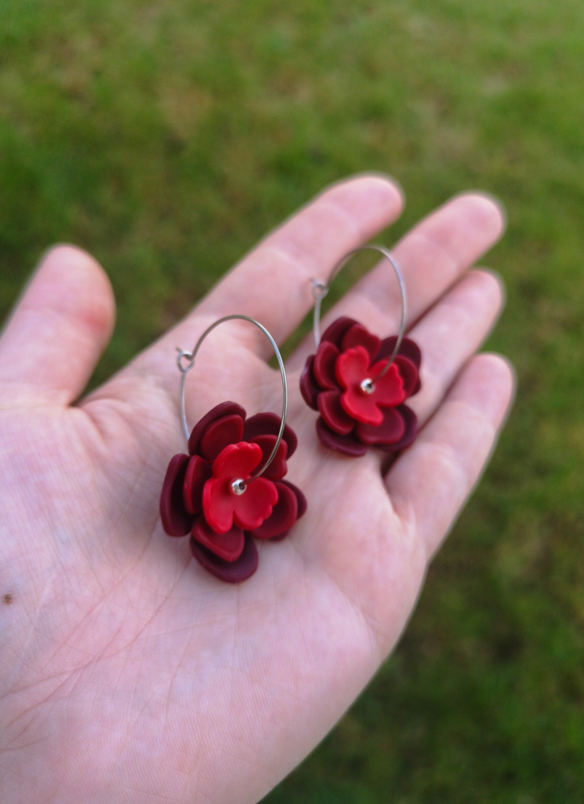 Collection Florale Pétale Pourpre - Boucles d'oreilles Flore (version argentée)