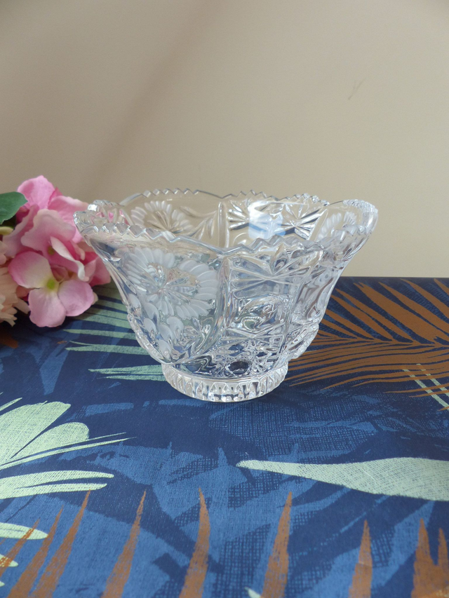 Ancien Vide Poche Romantique Verre Transparent et Opaque Décor de Fleurs, Petite Coupe Verre Décoration Chambre Salon Salle de Bain, Cadeau