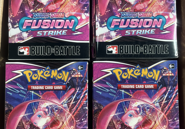 Fusion Strikes Build &amp; Battle Booster x1