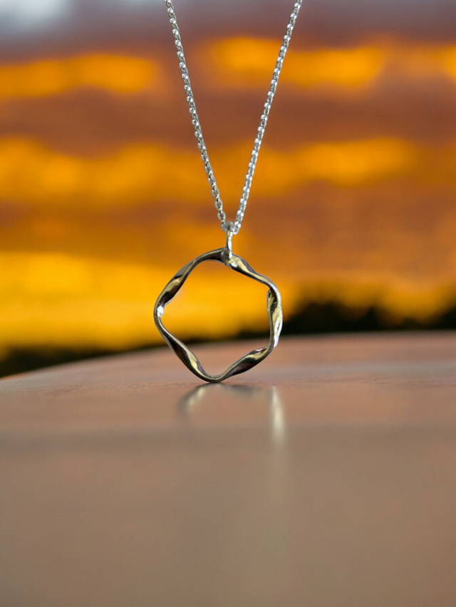 Thick Twisted Circle Pendant