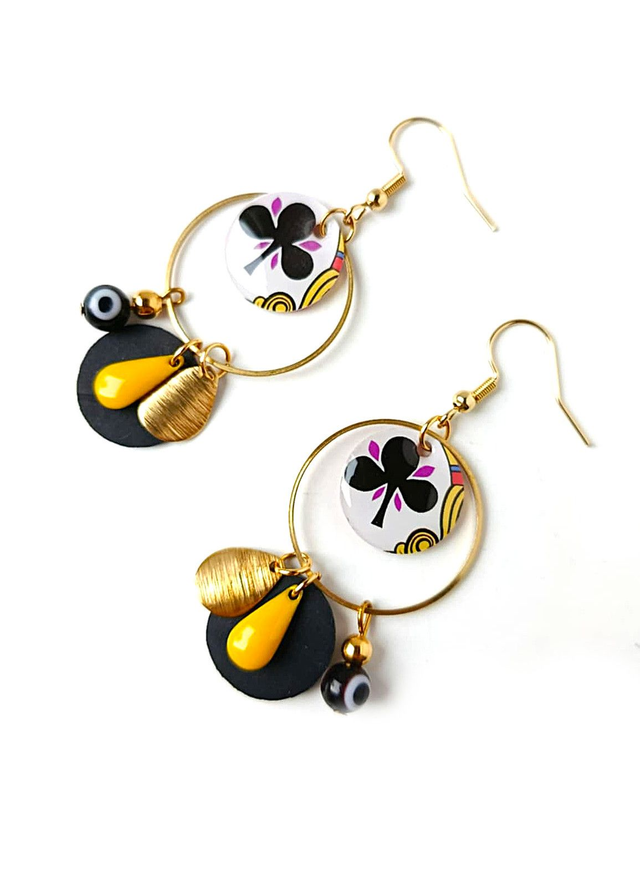 Créoles Upcyclées en Carte de Tarot, Chambre à air de tracteur et Perles Recyclées - Trèfles