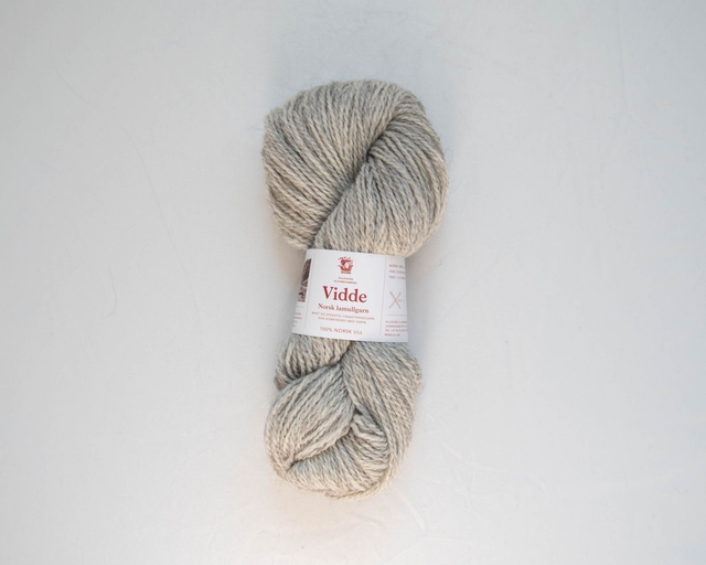 Vidde Lambswool - 0321 - Natural Grey