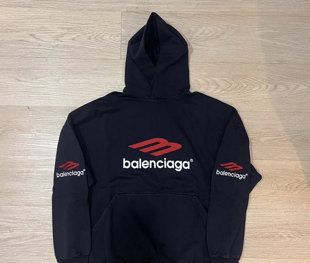Balenciaga hoodie size 3 (L/XL) NEW