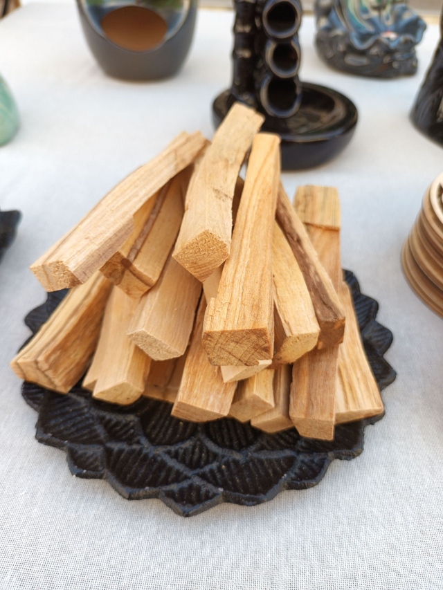 PALO SANTO (3 bâtons)