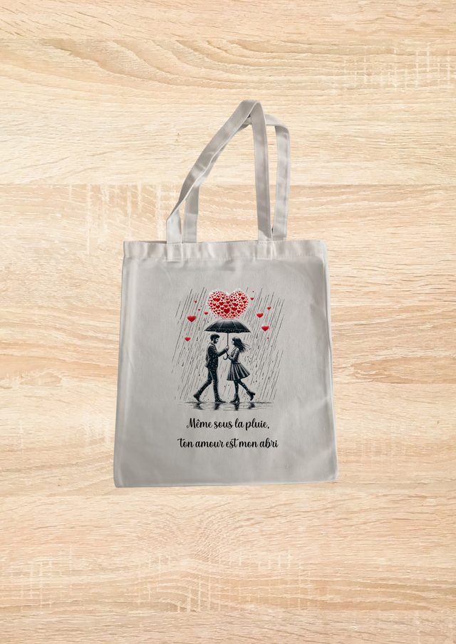 Sac fourre tout motif couple sous la pluie 