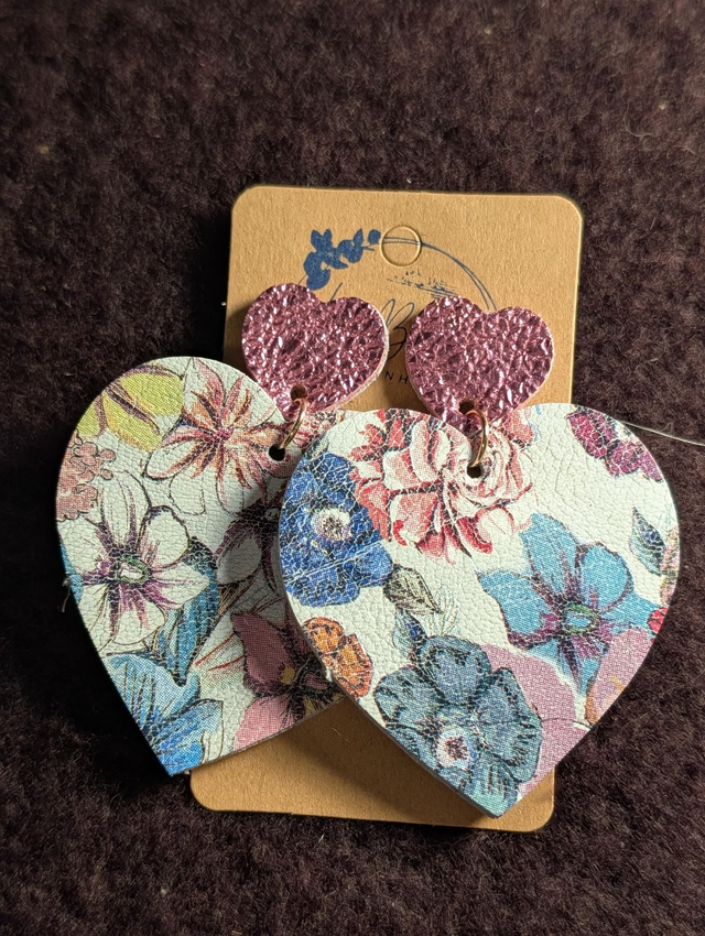 Boucles d'oreilles Maxi coeur ❤️ fleurie rose c101