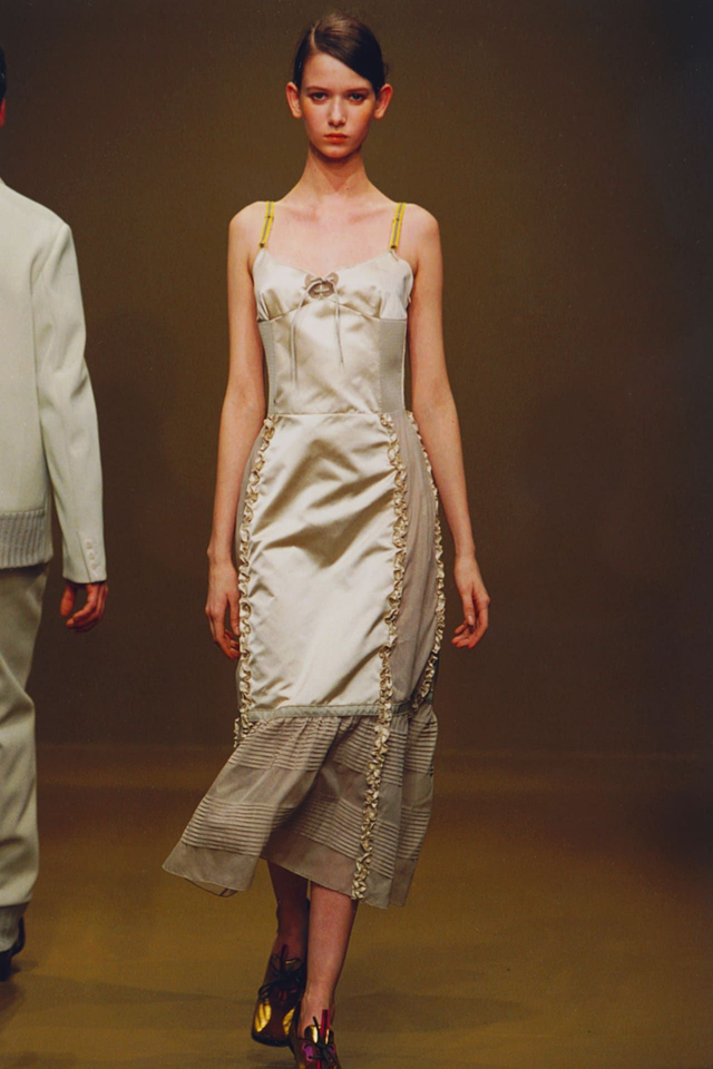 Miu Miu FW 1999 – Robe bustier ivoire en satin