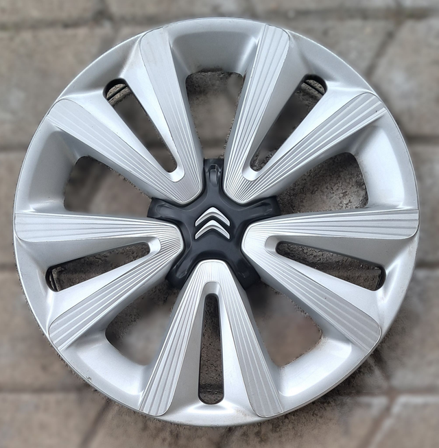 Enjoliveur Citroën C3/Picasso Gris/noir 16&quot; Occasion