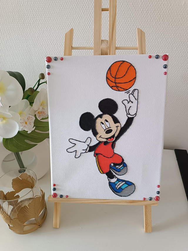 Toile brodee Sport Basket