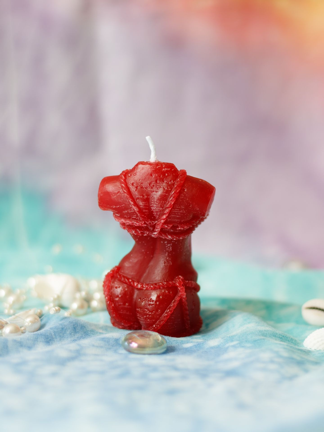 Bougie Ishtar ❧ Blood Red
