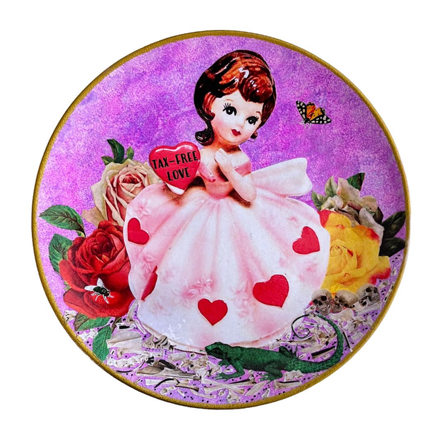 &quot;Tax-Free Love&quot; Purple Upcycled Wall Plate - House of Frisson