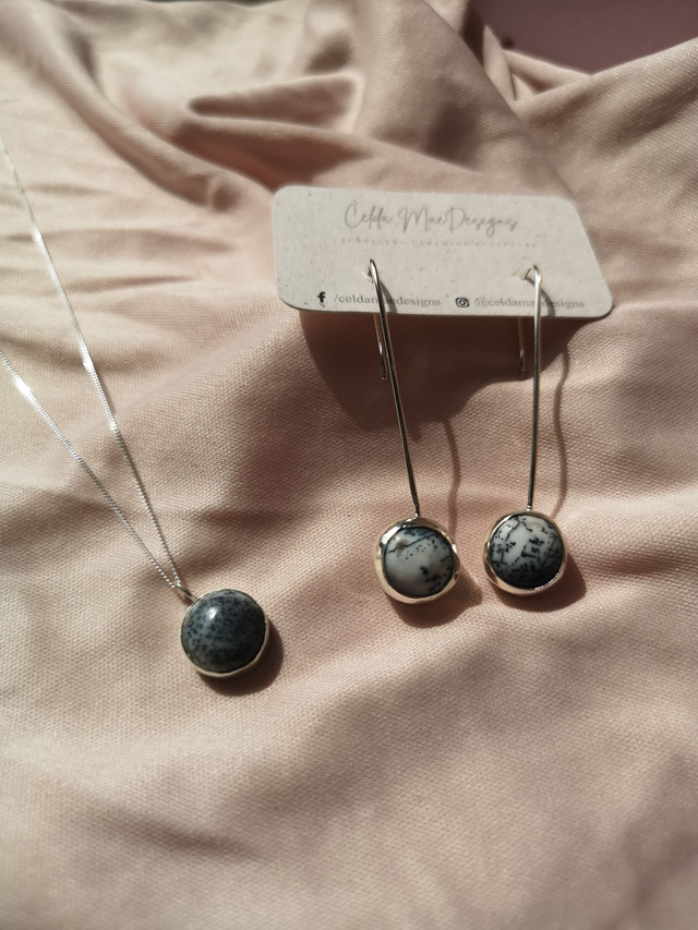 Dendrite Opal Earrings and Necklace 
