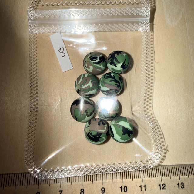 8 Perles 12 mm imprimés modèle 8