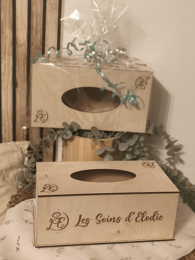 Boîte à mouchoirs en bois personnalisée – Version professionnelle