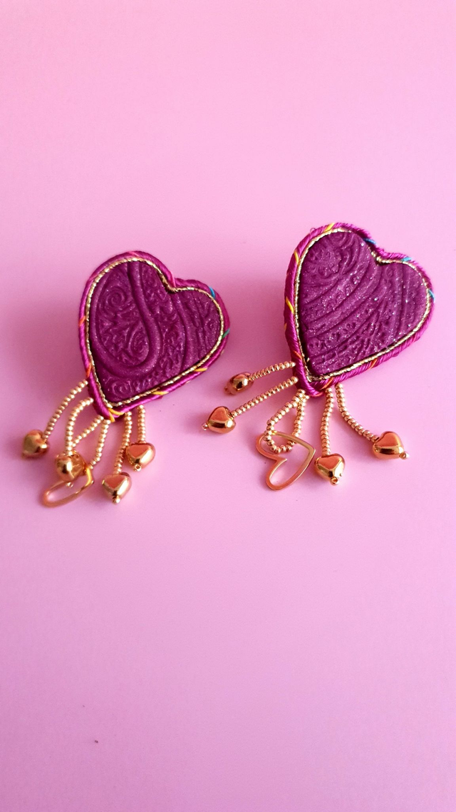 Boucles d'oreilles Coups de coeur prune et doré (1)